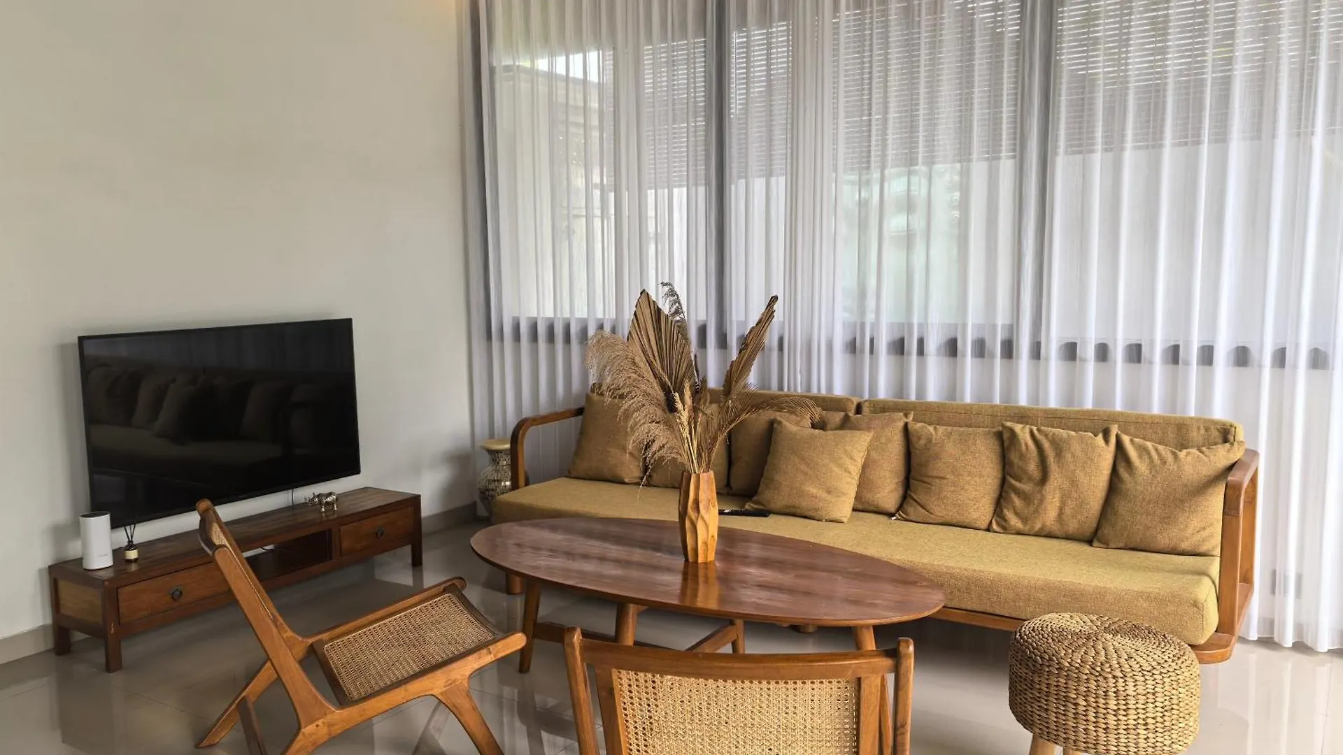 Villa Veyla Seminyak 10 Mins Walk To Beach 0*,