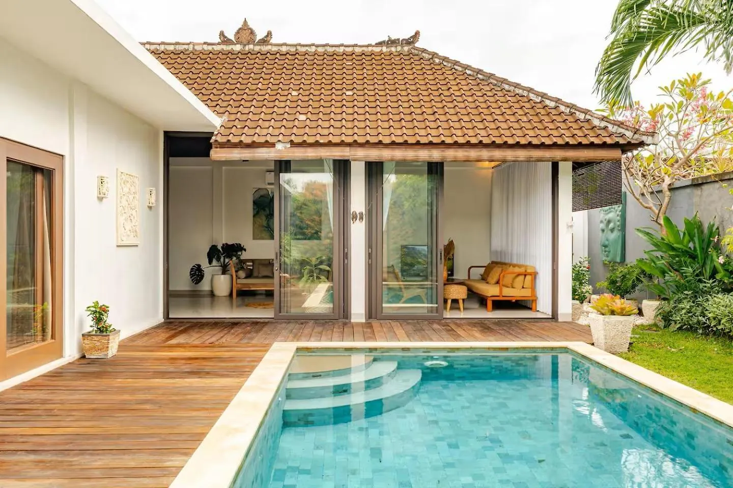 Villa Veyla Seminyak 10 Mins Walk To Beach